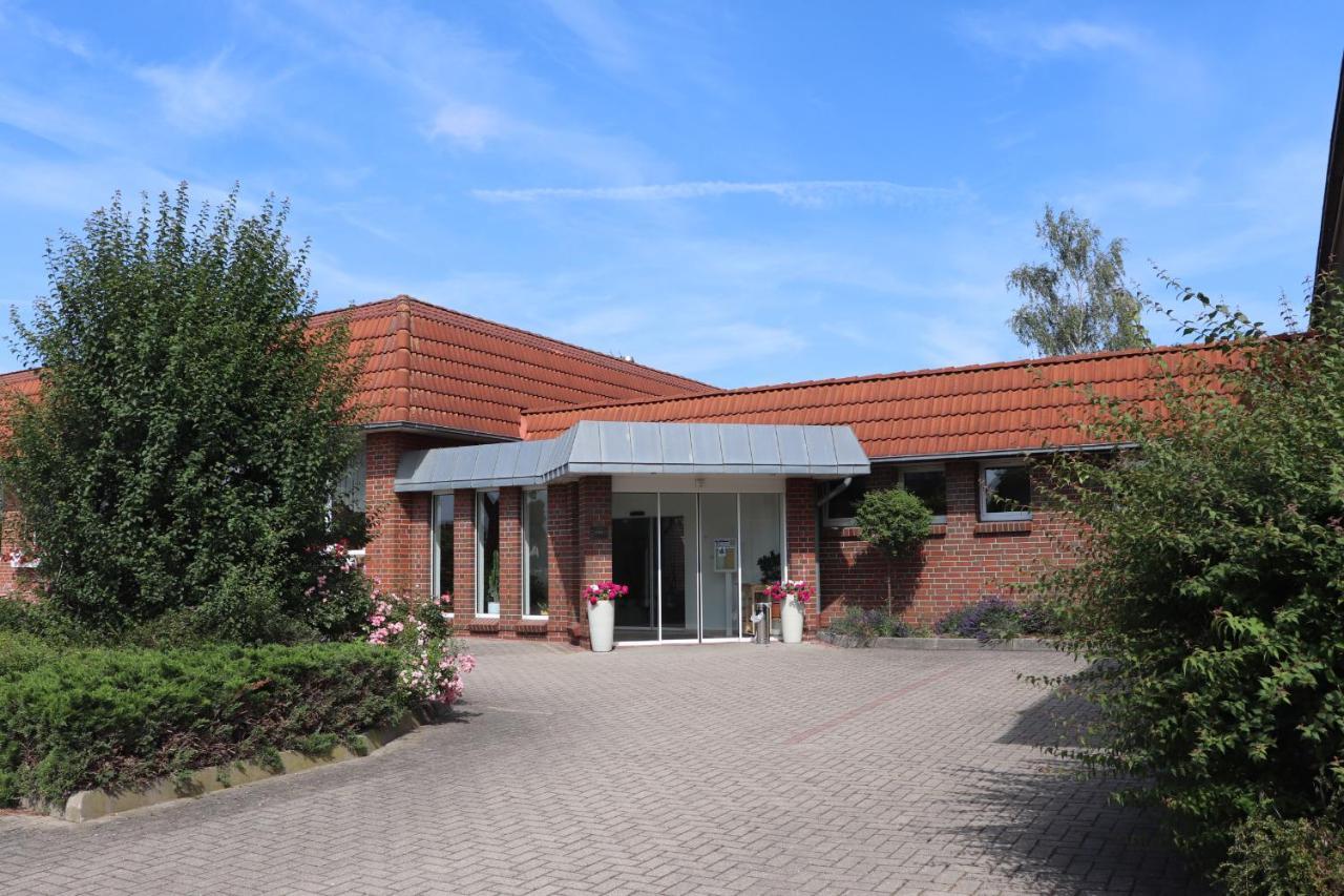 Hotel Pension Stoertebeker Biendorf Exterior photo