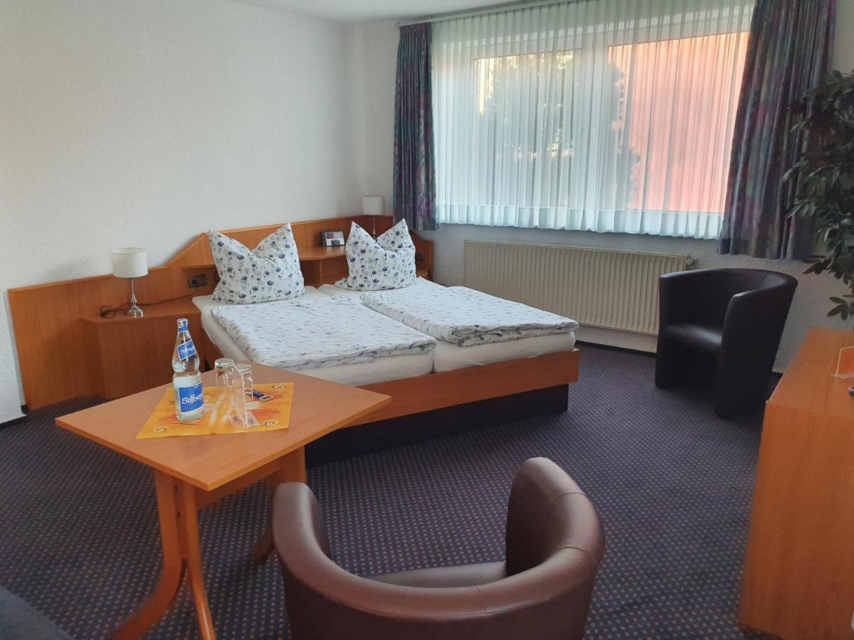 Hotel Pension Stoertebeker Biendorf Exterior photo
